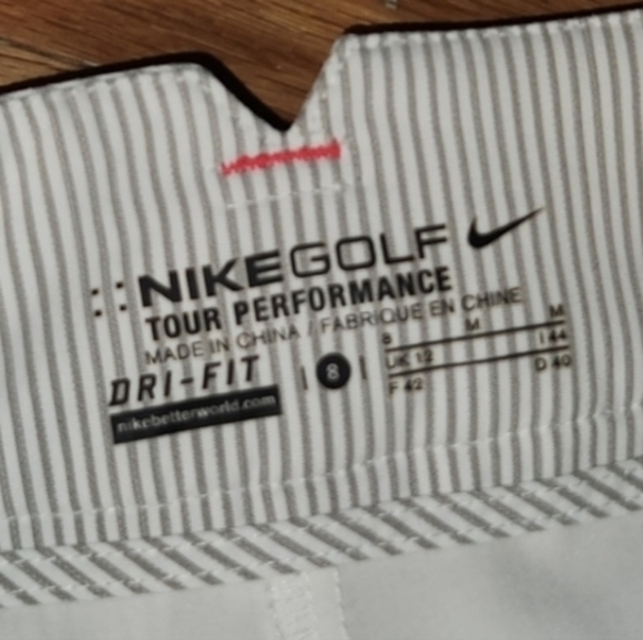 Vintage DEADSTOCK NIKEgolf Tour PERFORMANCE SKORT SIZE medium